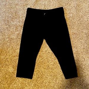Zyia - Black Light n Tight Hi-Rise Crop